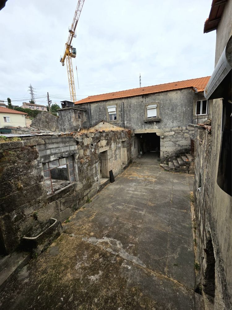 Vende-se Terreno Urbano | Ideal para Construção em Altura – Águas Santas - Maia — foto 4