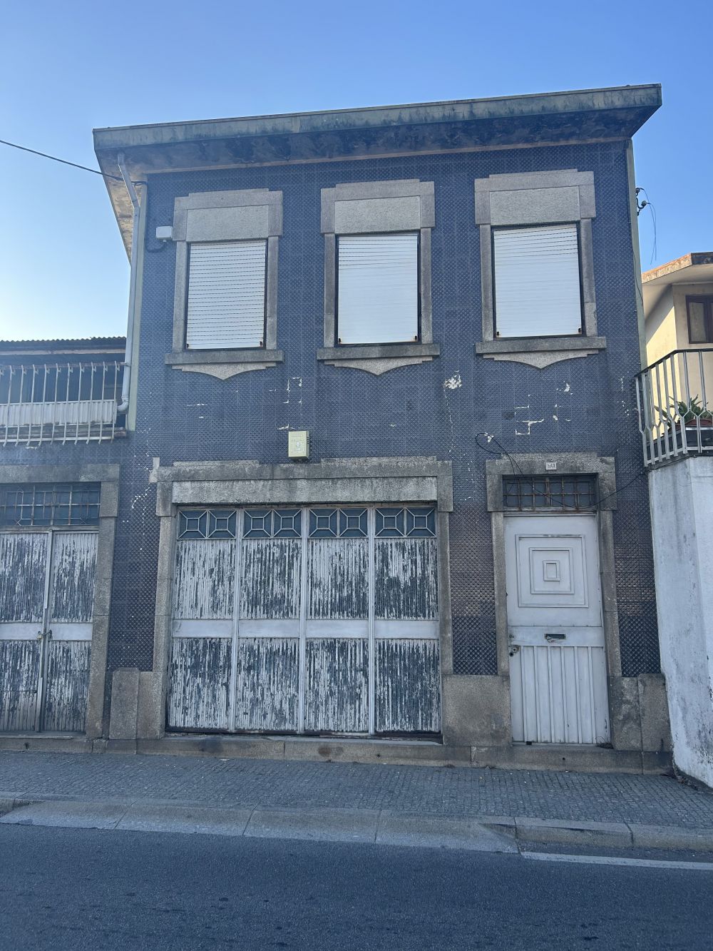 Prédio com potencial para habitação e comércio | Maia — foto 3