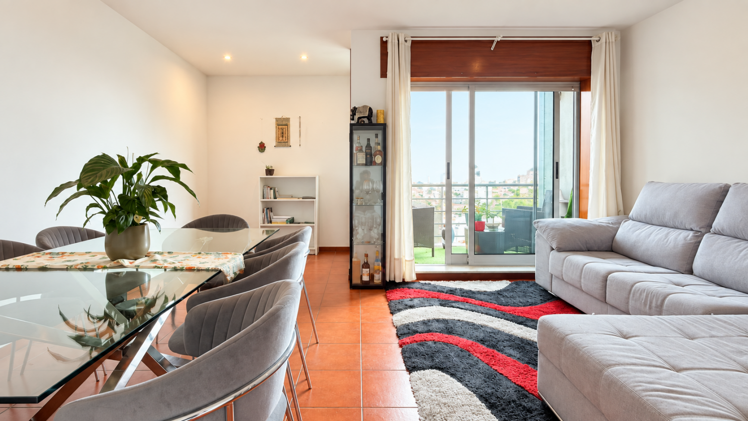 Apartamento T3 com varandas em Mouriz - Paredes — foto 2
