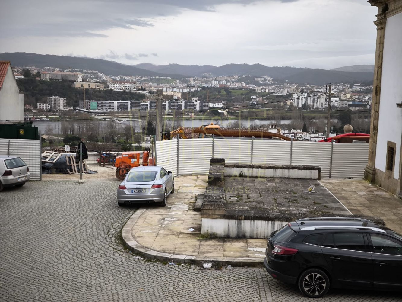 Apartamento T1 em Sta Clara Wise Real Estate