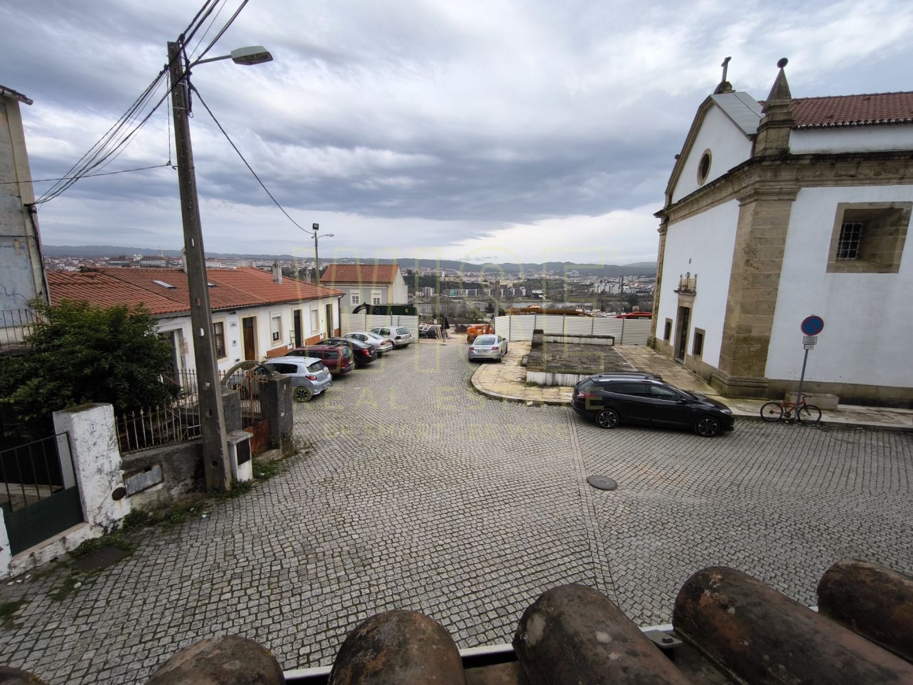 Apartamento T1 em Sta Clara Wise Real Estate