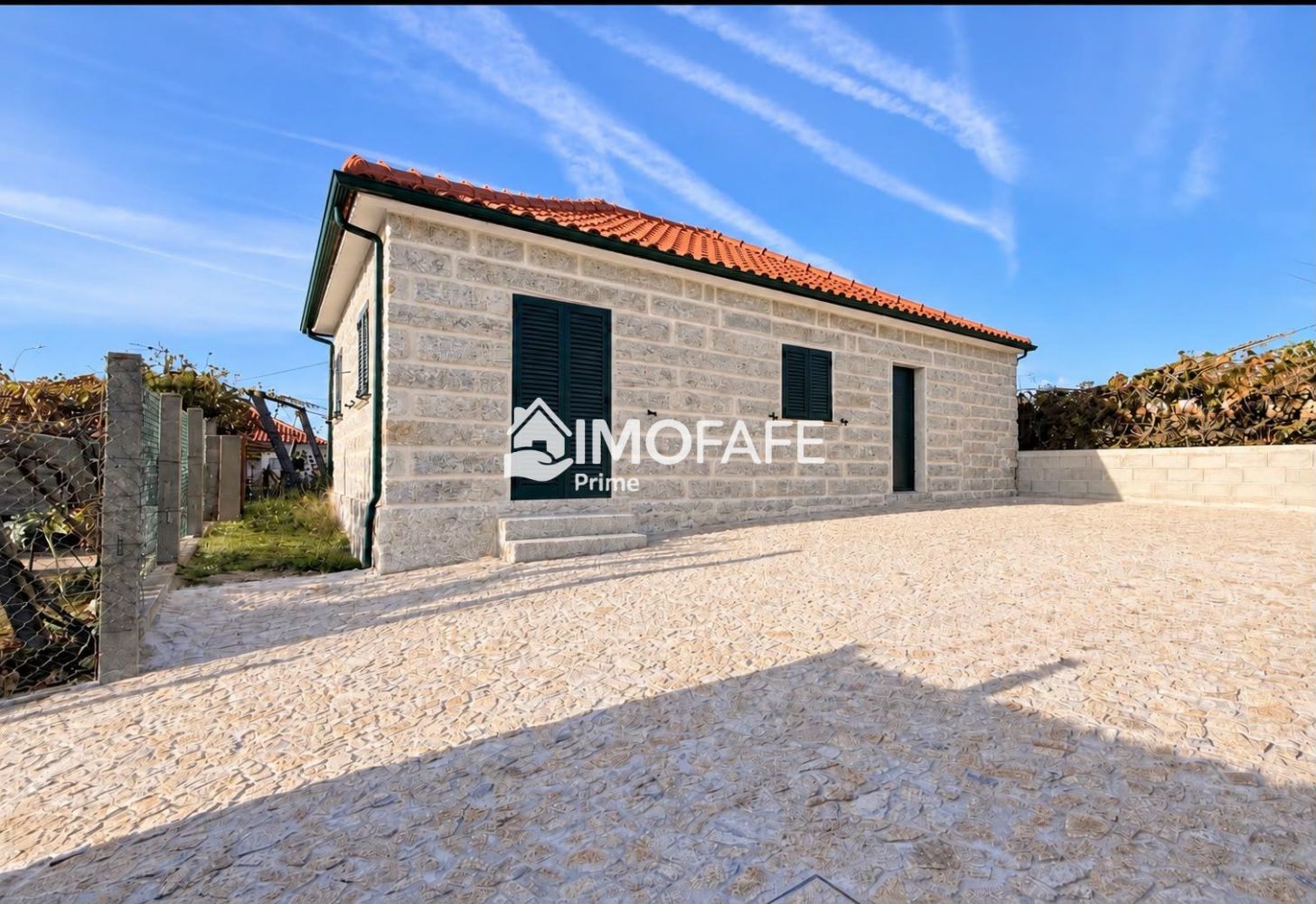 Moradia térrea nova T2